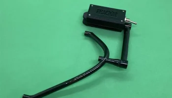 Зажим для наушников с батарейным отсеком TrackIR TrackCl...