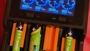 Адаптер для батареек AAA XTAR VC