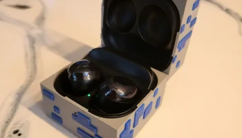 Чехол Minecraft Ore Samsung galaxybuds pro/live/2 1
