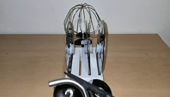 Держатель кухонного станка Bosch MUM 6