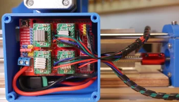 Самодельный 3D-печатный ЧПУ станок на Dremel 5