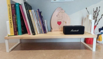 Desk shelf 1