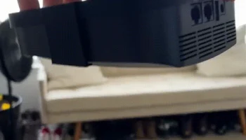 Крепление Wyze Mesh Router Pro на стену/потолок 1