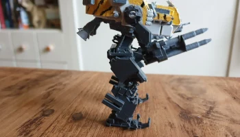 Мех Bruiser M2 Hiefram HAWKEN 1