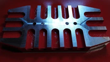 Аккумуляторные шины Фрезерование алюминия + печать 3D 7