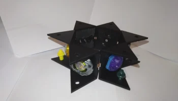 Модульный дисплей и футляр Trigon Bit-Lock Beyblade X. 4