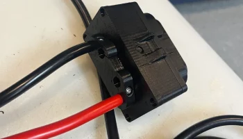 Разъем дополнительной батареи Anker Solix 6