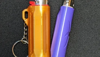 ⋐ Магнитный ⋑ Чехол или брелок для зажигалки Bic со знака... 1