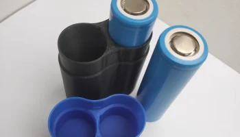 Кейс для двух аккумуляторов 21700 1