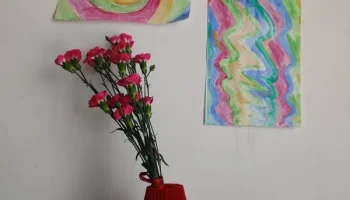 Рифленый рукав для вазы Джулы - ребристый конус для ваших...