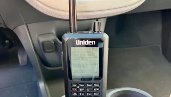 Крепление для сканера Uniden BCD436HP для Chevy Bolt