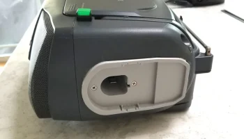 Портативная радиостанция Ryobi с батарейным питанием 18 В 1