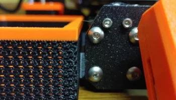 Prusa MK3/S/+ Mesh Sidebox 2.0 Redux 4