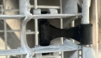 Запчасть для посудомоечной машины Siemens / Gelenk fuer ... 1