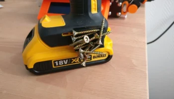 Магнитный держатель бит DeWalt