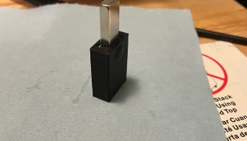 Магнитный держатель 40x10x5