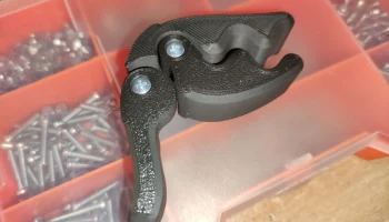 Зажим для сумки Curvy Cam Lock - M3 remix