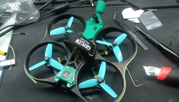 Поддержка антенны для O3 в Drone Cloud 149 v2... 9