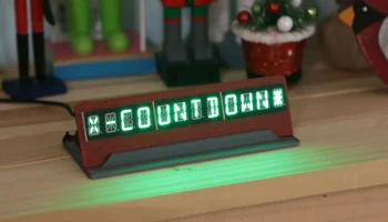 Часы обратного отсчета с прокруткой