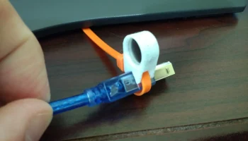 USB-магнит и держатель на молнии 1