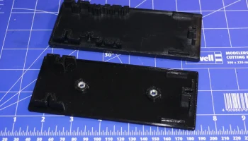 Боковые панели антенного тюнера MFJ-945E с монтажными отв... 1