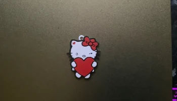 милый брелок/ожерелье hello kitty 1