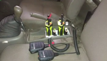 Подставка Motorola APX6000 2