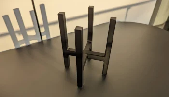 Vase Stand 1
