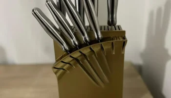Современный блок ножей 1