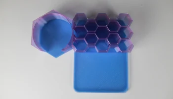Honeycomb Desk Companion (ваза) 7