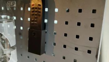 дистанционный держатель для салона рабочего фургона 4