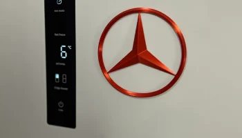 Магнит с логотипом Mercedes-Benz, распечатанный на 3D-при...