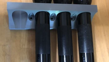 Простой настенный кронштейн для фонарей Mag-Lite D-Cell (4)