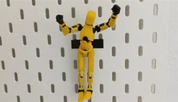 Подставка для фигурок Dummy 13 с креплением на перфориро... Подставка для фигурок Dummy 13 с креплением на перфориро...
