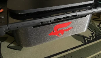 Горизонтальная док-станция Switch 2 с логотипом StarFox и...