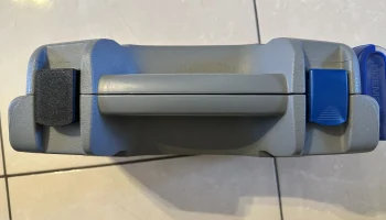 Петля ящика для инструментов Dremel