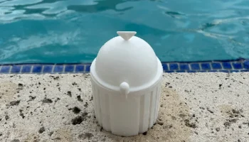 Chlorine tablet pool bobber 3