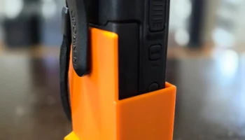 Kenwood TH-D75A Держатель 3
