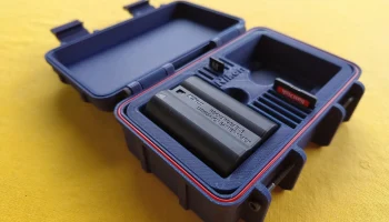 Аккумулятор Nikon и вставка для карты памяти SD + CFexpr... 1