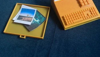 Подставка для фотографий кассового аппарата 4