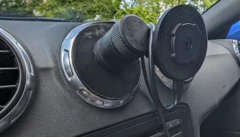 Адаптер для крепления вентиляционного отверстия Audi TT ... Адаптер для крепления вентиляционного отверстия Audi TT ...