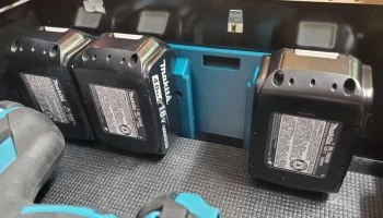 Монтажная рейка для аккумулятора Makita
