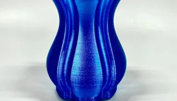 Tulip Vase 3