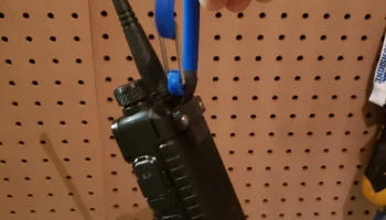Крепление на лямке-карабине UV-5R Крепление на лямке-карабине UV-5R