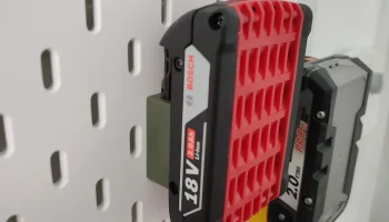 Крепление аккумулятора Skadis - Bosch Professional 18V