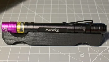 Крепление для фонаря Alonefire SV64 Mini 3W UV Крепление для фонаря Alonefire SV64 Mini 3W UV
