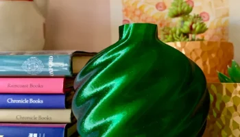 MCM Swirl Vase (режим вазы)