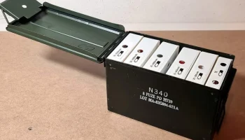 Сортировка коробок для LiPo аккумуляторов в канистрах с б...