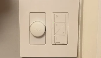 Вставка Decora для смарт-кнопки Hue