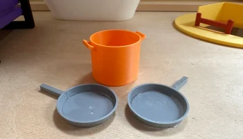 Кукольные кастрюли и сковородки